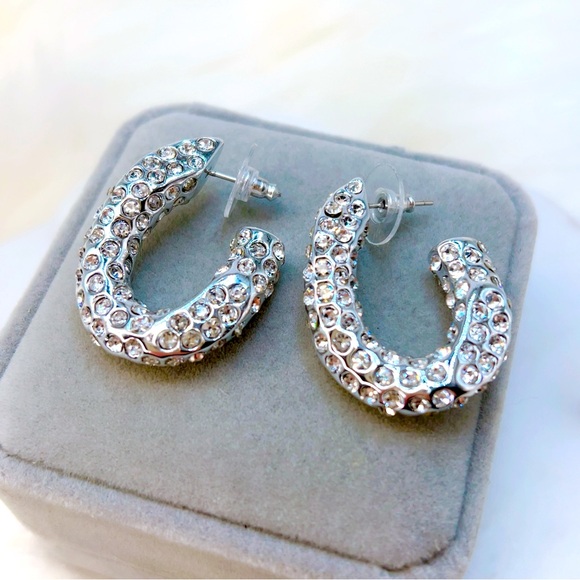 Silver crystal pave huggie earrings 1.25” 🌟 gorgeous lightweight - Picture 3 of 9